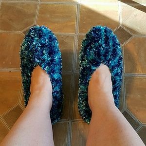 I don't have this and can't delete the listing